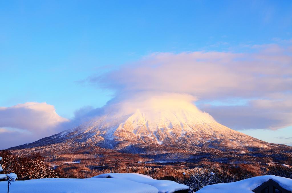 Annupuri Oasis Lodge Niseko Exterior photo